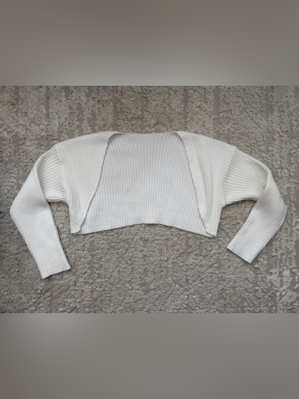 white ribbed-knit cropped shrug lightweight cardigan S